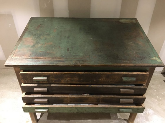 Image 1 of Scrivania con lettore di schede