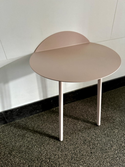 Menu / Audo Copenhagen | Yeh Wall Tabel