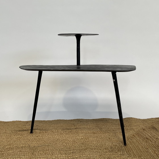 Image 1 of Table basse en forme de tour Kare Design