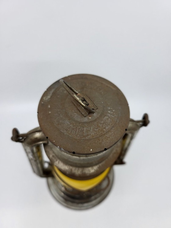 Image 1 of Feuer Hand Baby Special stormlamp, geel glas