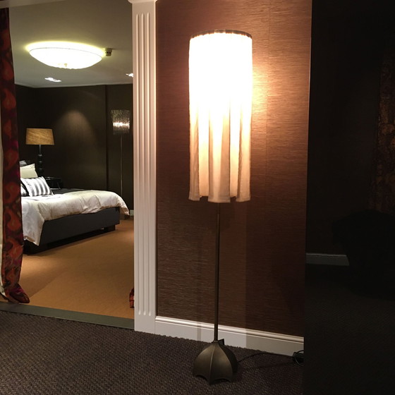 Image 1 of Lámpara de pie Quasar Madonna