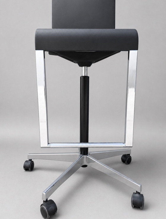 Image 1 of Maarten Van Severen voor Vitra .03 Hoge stoel / tekenkruk, jaren 2000