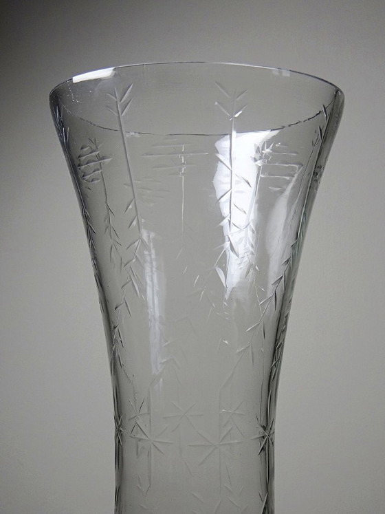 Image 1 of Very large vintage engraved blown glass vase from the 2000s in an antique style