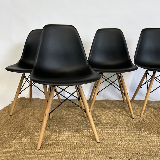 Image 1 of 4X Vintage Eetkamerstoelen