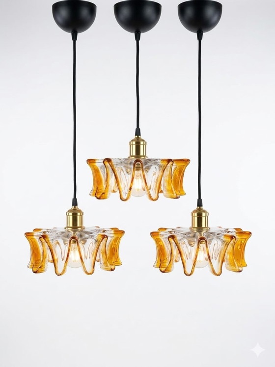 Image 1 of Squisito set di 3 lampade a sospensione vintage in vetro di Murano "a nastro", Vetreria Mazzega