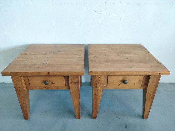 Vintage set robuust grenen houten lampentafels bijzettafels koffietafels (evt Nachtkastjes) – Wood (photo 15 of 15)