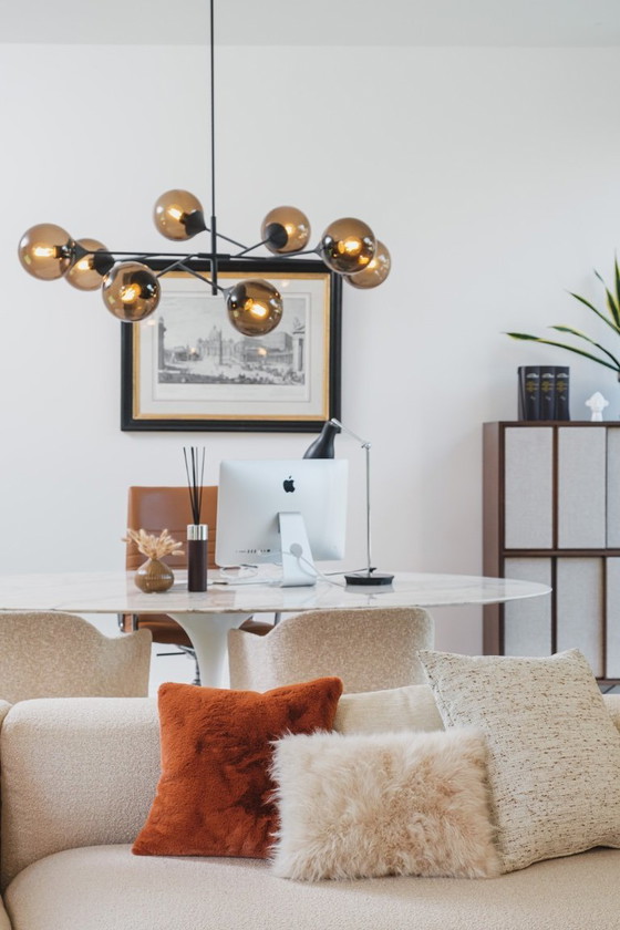 Image 1 of Knoll Saarinen 244 cm Calacatta plateau en marbre doré