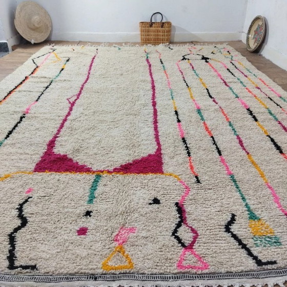Image 1 of Azilal Teppich XXL Naturwolle – Bunte Linien Handgefertigt (330×240 cm)