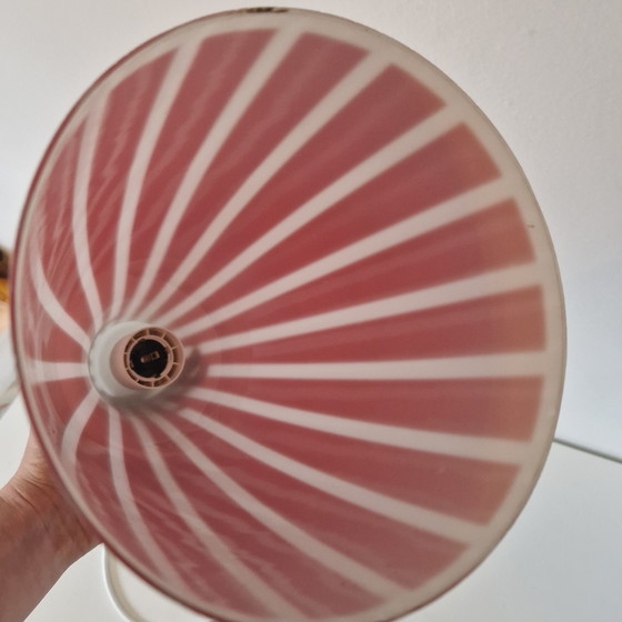 Image 1 of Vintage glazen hanglamp rood wit gestreepte lamp