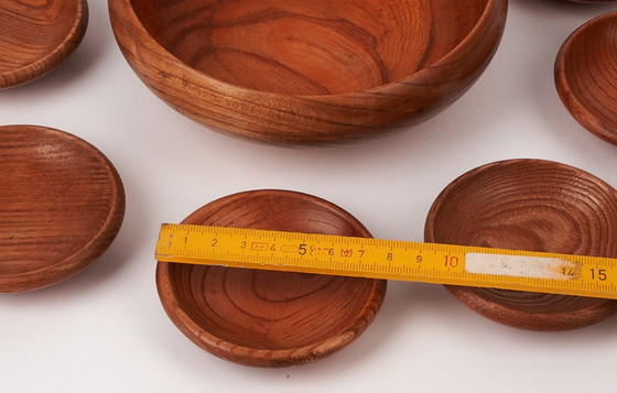 Image 1 of Set de 7 bols en teck - Danemark années 1960