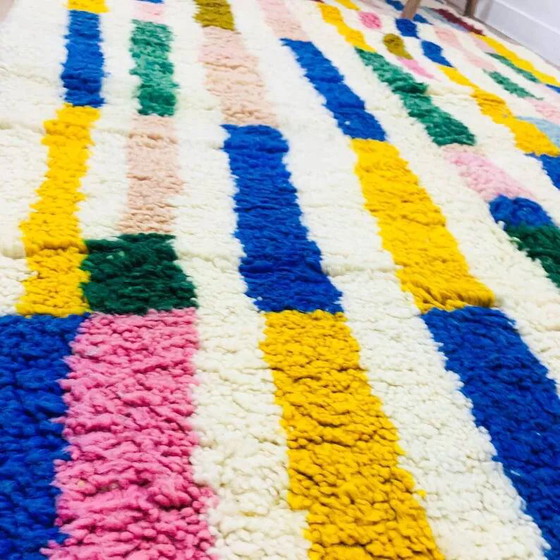 Handcrafted Moroccan rug decorated 200cm x 300cm – Rugs & carpets, Wool (photo 5 of 9)