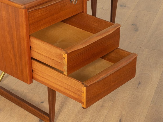 Image 1 of Boomerang-bureau, Peter Løvig Nielsen