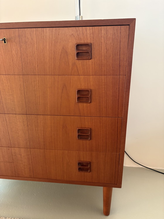 Image 1 of Vintage Danish chest of drawers, 4 drawers, teak wood