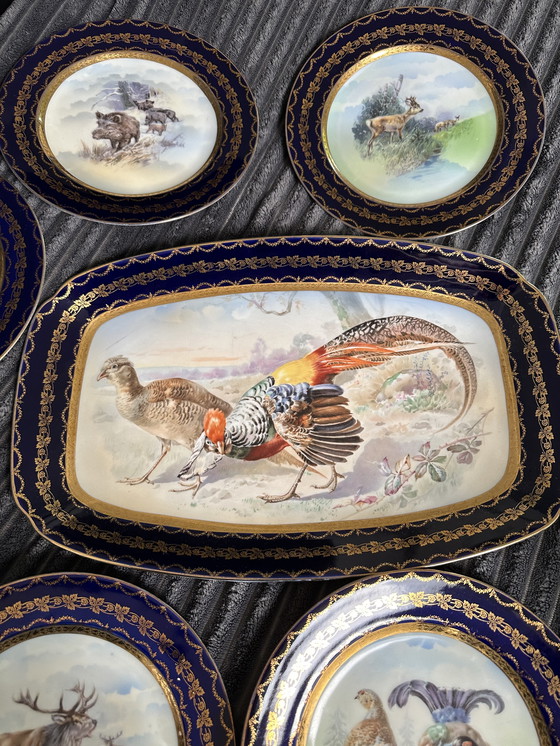 Image 1 of Vajilla de caza Carlsbad antigua pintada a mano