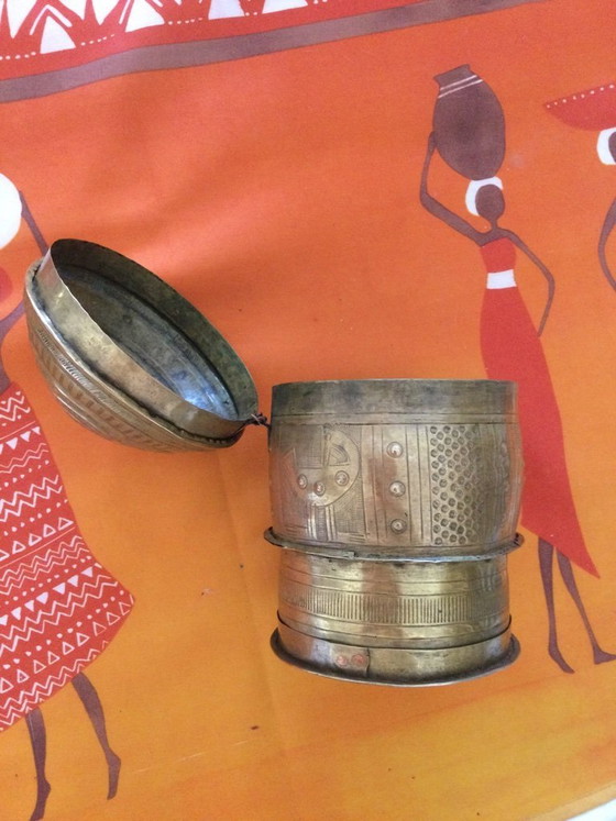 Image 1 of 2 Ghanaian Forowas