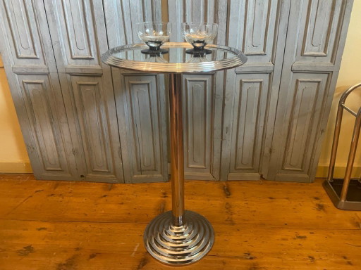 Table d'appoint/petite table française vintage