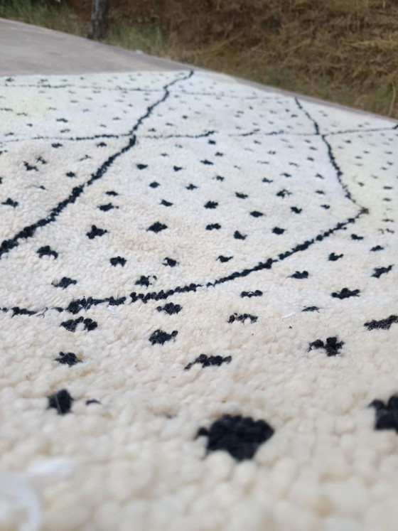 Image 1 of Alfombra marroquí Atlas Azilal, tejida a mano, 150/250 cm