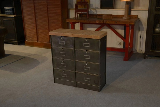 Armario Ronéo con solapas, 2 columnas, 8 solapas, obra francesa de alrededor de 1950. – Objetos decorativos (photo 8 of 13)