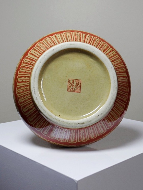 Image 1 of Chinese vase, 20th century, hand-painted ceramic, unusual shade of red