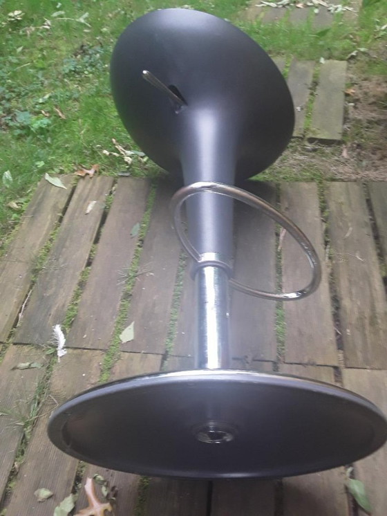 Image 1 of taburete de bar bombo magis