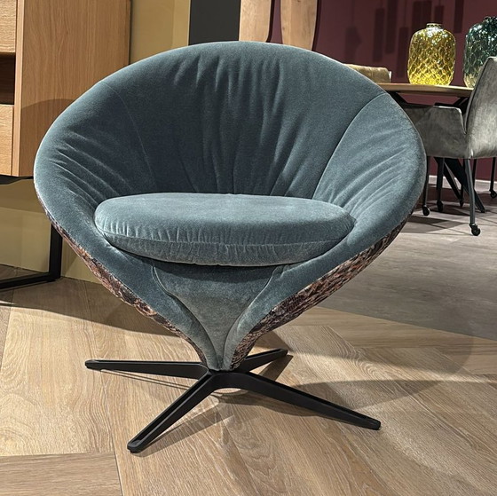 Image 1 of Poltrona girevole Koinor Elements