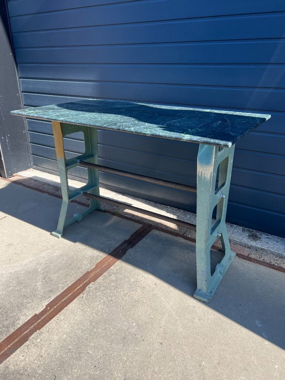 Image 1 of Bijzettafel industrial