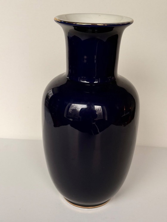 Image 1 of Japanische kobaltblaue Porzellanvase und Schale aus 22-karätigem Gold