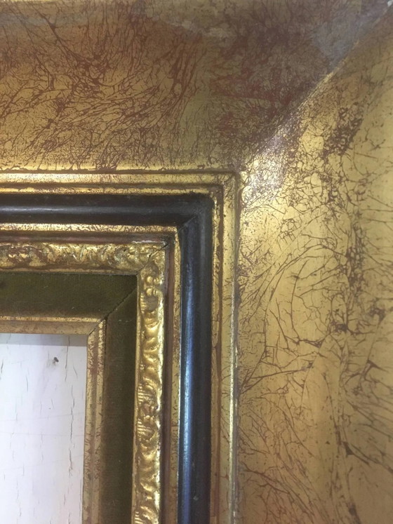 Cornice dorata in legno e stucco 110x78 – Decorazioni murali, Velluto (photo 4 of 11)