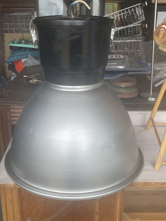 Image 1 of Lampe suspendue industrielle
