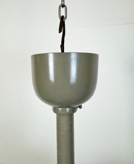 Image 1 of Grote industriële dubbelzijdige spoorweg- of fabrieksklok van Pragotron, jaren 50