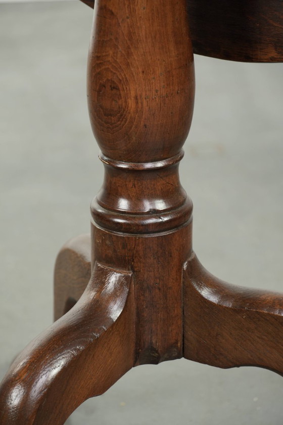 Image 1 of Table d'appoint/table basse anglaise ancienne en chêne, datant de la fin du XVIIIe siècle