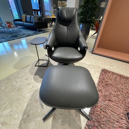 Leolux Sessel in Creme mit Hocker