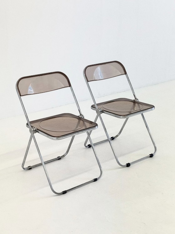 Set of 2 Plia folding chairs for Anonima Castelli by Giancarlo Piretti – Chrome (photo 4 of 17)