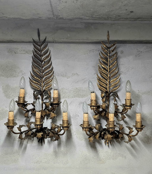 Paire de grandes appliques dorées 1950
