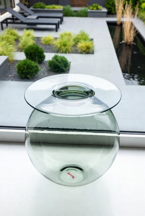 Image 1 of Iconic Saturn vase – Nanny Still for Riihimäen Lasi (1960s)