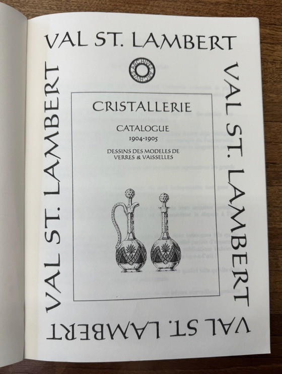 Image 1 of Set van 5 Val Saint Lambert Théodora kristallen champagneflutes – Antiek handgeslepen kristal, gedocumenteerd in de catalogus va