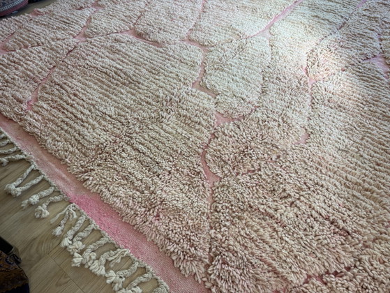 XXL Marokkanischer Wollteppich in Zartrosa – 383 × 256 cm – Teppiche & Läufer, Wool (photo 3 of 8)