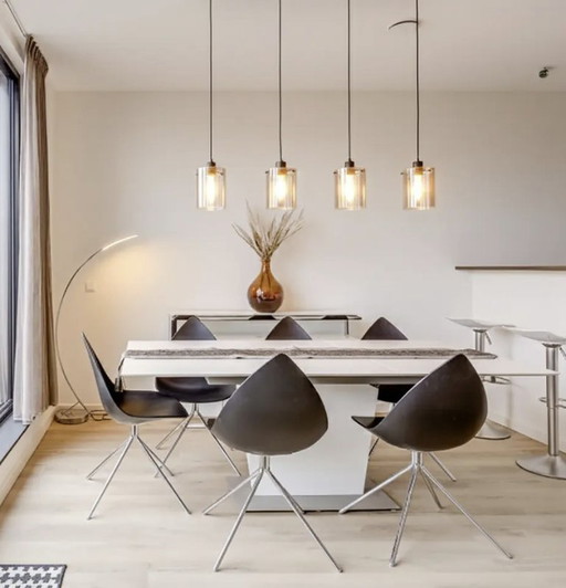 Set tavolo da pranzo - 6 sedie da pranzo - lampada a sospensione di design