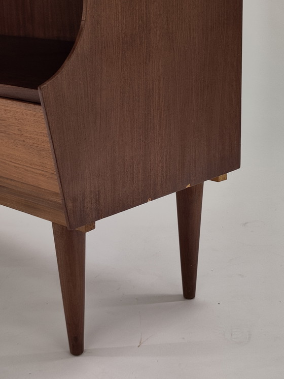 Image 1 of Vintage teakhouten Highboard