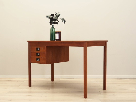 Image 1 of Bureau en teck, design danois, années 1970, fabrication : Danemark