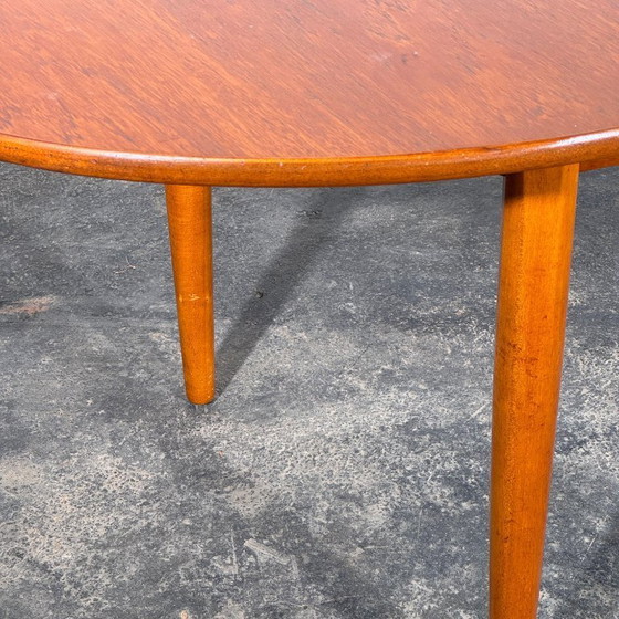 Image 1 of Mesa de comedor ovalada extensible de teca, estilo británico, década de 1960.
