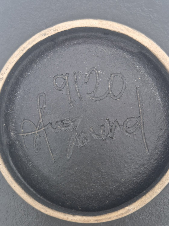 Image 1 of André Freymond keramische schaal | Model 9120 | Gestileerd vogelmotief | jaren 1950/60