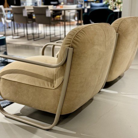 Pode Chap s – Sillones, Leather, Calfskin (photo 6 of 7)