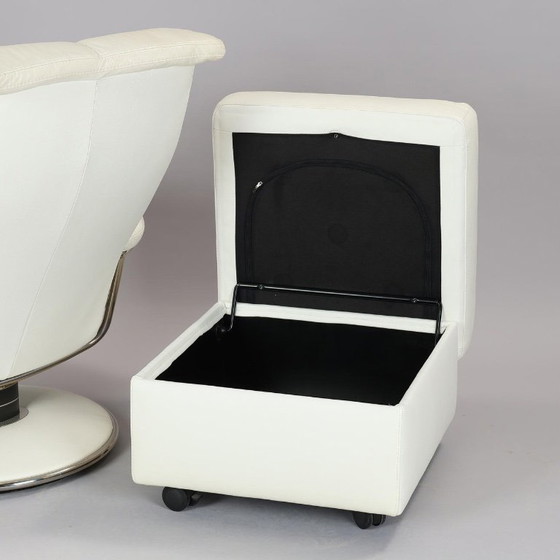 Image 1 of Stressless / Ekornes Recliner Armchair with Footstool, Norway, 2000s  For sale: a comfortable Stressless recliner armchair