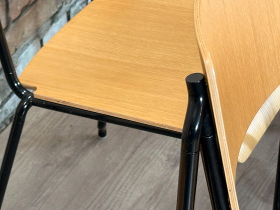 HAY Petit Standard Set van 6 - Hout/Zwart | Daniel Rybakken, Eetkamerstoelen, Metaal, Beige (foto 11 van 15)
