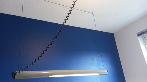 Vintage-Röhrenlampe für den Arbeitsplatz über dem Arbeitsplatz