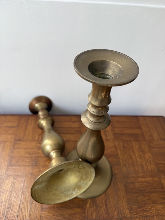 Image 1 of 2 candelabros grandes de latón