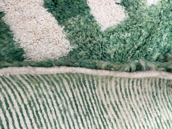 Image 1 of Beni Ourain Berber tapijt van zuivere wol, handgeweven volgens traditionele methoden, afmeting 150/250 cm