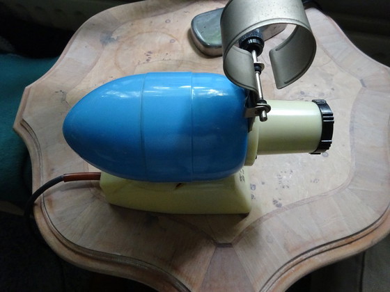 Proiettore vintage Kinga con film – Oggetti decorativi, Plastica (photo 3 of 44)