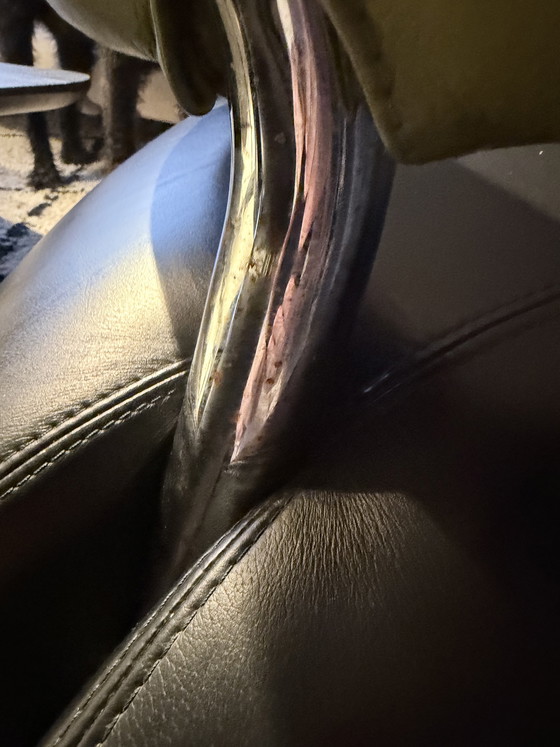 Image 1 of 2 Leolux Pallone "Pa" fauteuils